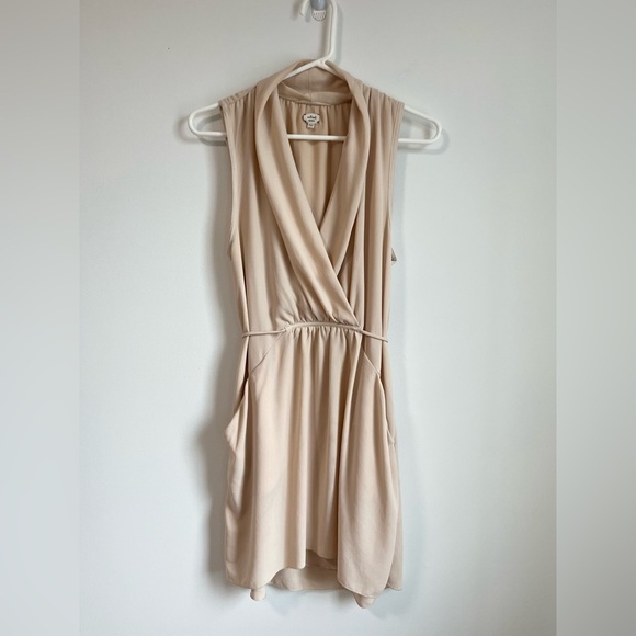 Aritzia Sabine Pink Wrap Dress Sleeveless - Picture 1 of 8